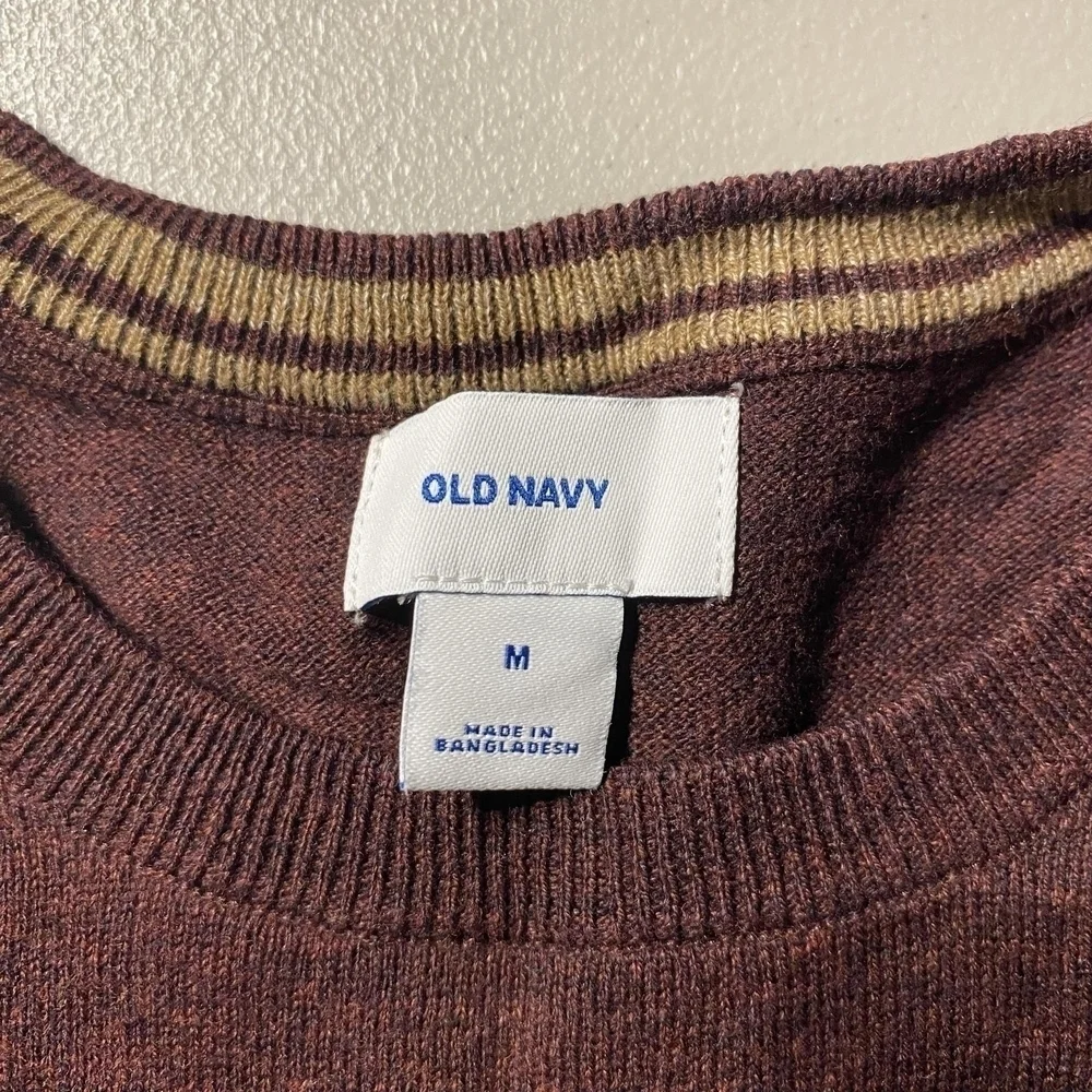 Old Navy stylish burgundy